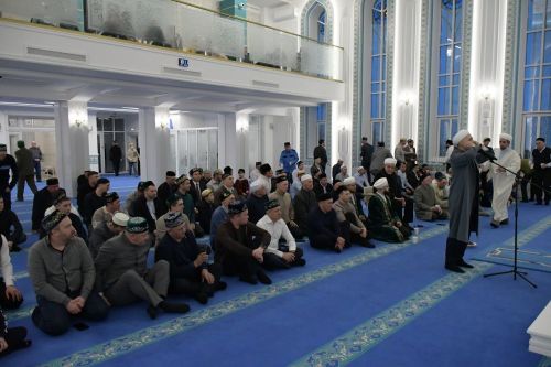 В Соборной мечети г.Лаишево прошел первый ифтар