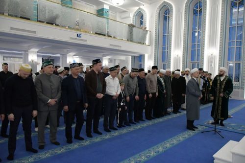 В Соборной мечети г.Лаишево прошел первый ифтар