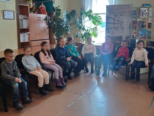Лаишевские гимназисты побывали в Стране дорожных знаков