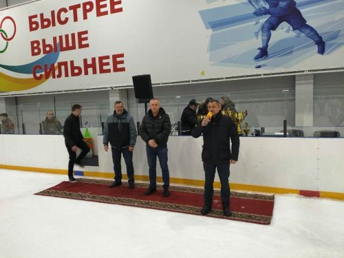 Ледовая арена «Лаишево»: идут соревнования по хоккею на Кубок главы Лаишевского района