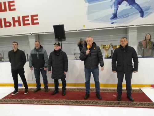 Ледовая арена «Лаишево»: идут соревнования по хоккею на Кубок главы Лаишевского района