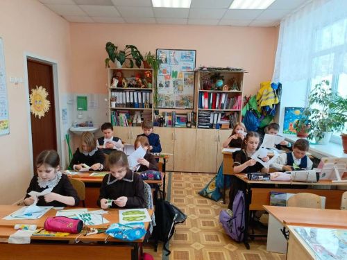 Традиционный День подснежника встретили в Орловской сельской библиотеке экологическим часом
