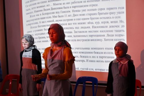 В музее г. Лаишево школьники показали постановку о детях войны Лаишевского района.