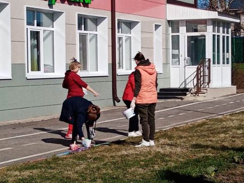 Лаишевский детский сад «Березка» благоустраивает свою территорию