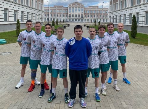 «Лаишевские лисы» участвуют в кубке Тверской области по гандболу