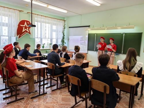 Юнармейцы Лаишевского района познакомили сверстников с историей узников концлагерей