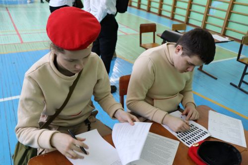 Сегодня школьники Лаишевского района играют в «Зарницу»