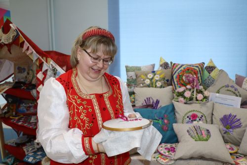 В Лаишевской гимназии № 1 делились опытом родительские комитеты