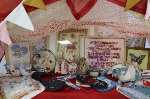 В Лаишевской гимназии № 1 делились опытом родительские комитеты