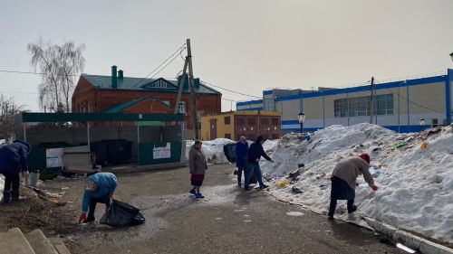 В редакцию «Камской нови» продолжают поступать фотоотчеты с санитарно-экологического двухмесячника