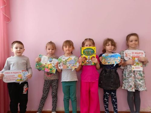 Дошкольники путешествуют в мир русских сказок: Волшебный час с библиотекарем