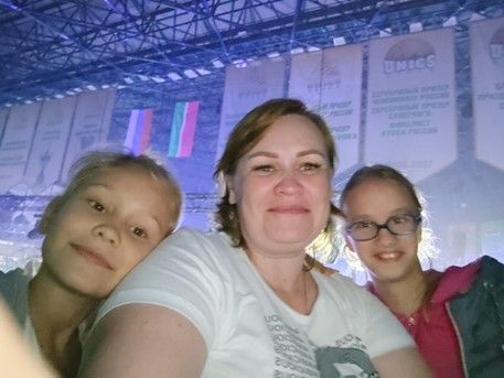 Светлана Никифорова: Берегите свои семьи! Любите своих родителей и детей!