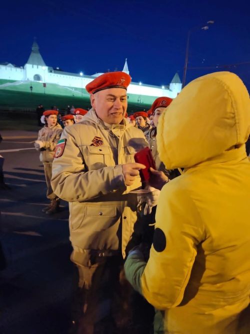 Педагоги из Лаишевского района получили медали и дипломы за помощь воинам СВО