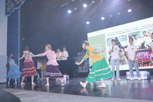 Яркие моменты финала республиканского конкурса «Секреты дружного класса»