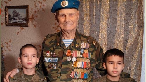 Сегодня день памяти старейшего десантника России Павла Клетнева...