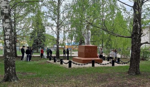 «Сады Победы», «Окна Победы» и не только: Лаишевский район готовится встречать 9 Мая