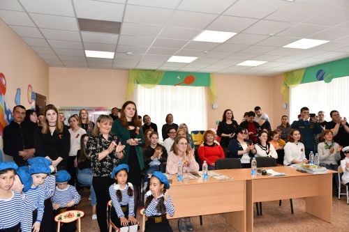 В детском саду «Рябинка» прошел второй этап конкурса строя и песни для дошкольников