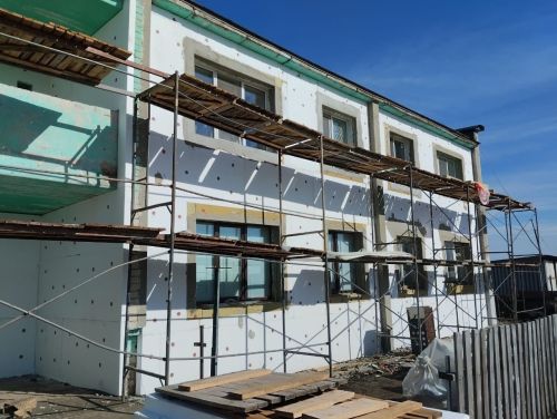 В Лаишевском районе ремонтируют многоквартирные дома