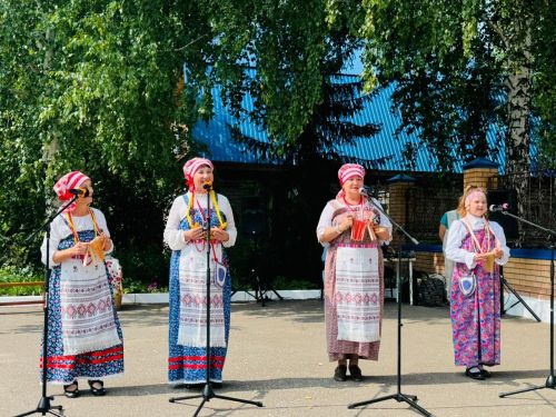 На Яблочный спас отмечают День села в Больших Кабанах