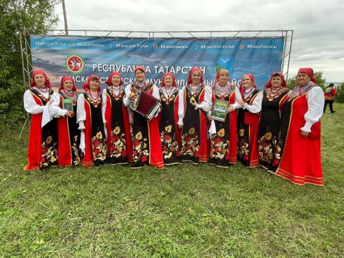 Лаишевские ансамбли покорили Красновидово