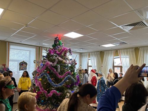 Яңа ел бәйрәмнәрен Лаешка ял итәргә килгән балалар гына күңелле үткәрми