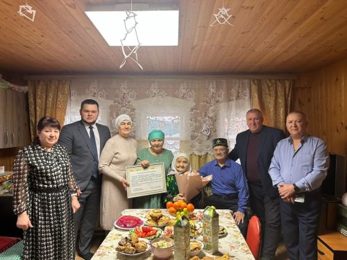 Жительницу Лаишевского района поздравили с 95-летием
