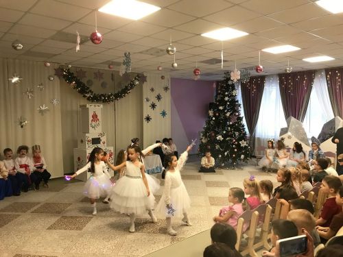 Дети Лаишевского района простились с новогодней елкой