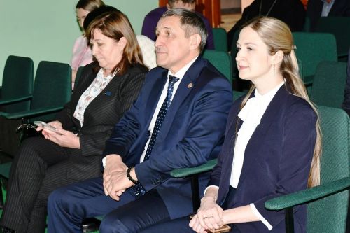 Урта Девятово авылы мәдәният йортында концерт программасы әзерләнде