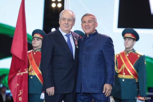 Минтимер Шаймиев празднует сегодня свой день рождения