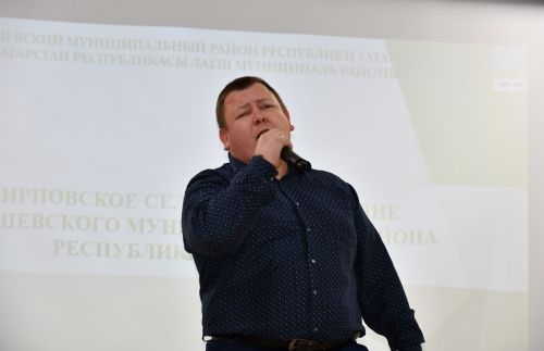Сдобным караваем и чак-чаком встречали гостей в СДК села Именьково