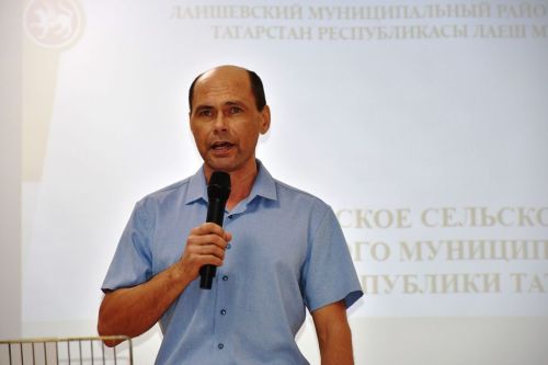 Сдобным караваем и чак-чаком встречали гостей в СДК села Именьково