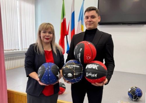 Школы Лаишевского района получили баскетбольные мячи
