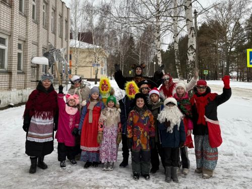 В Габишево с колядками по селу ходили