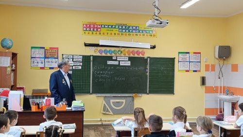 Альберт Кольцов продолжает свои уроки природы