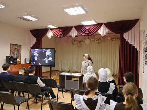 Учащиеся Лаишевского района совершили путешествие по творческому пути Сергея Есенина
