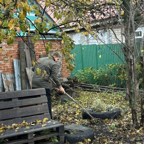 Субботник в Лаишевском районе объединил взрослых и детей