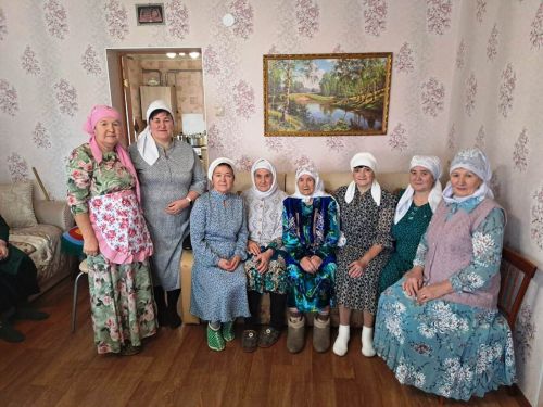 Флера Кәримова — Пәрәү авылының җанлы тарихы
