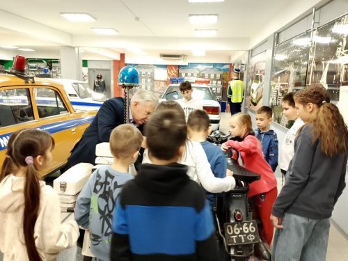 Наши юные юидовцы побывали в Музее истории ГАИ-ГИБДД