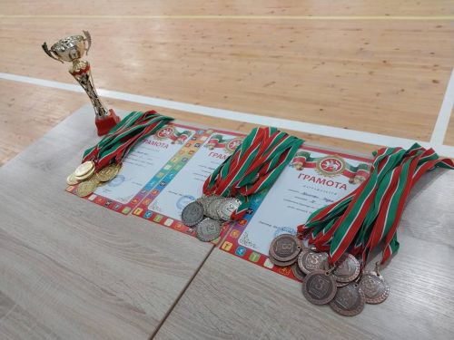 В Лаишево прошёл яркий районный турнир по мини-футболу среди юношей