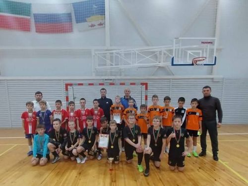 В Лаишево прошёл яркий районный турнир по мини-футболу среди юношей