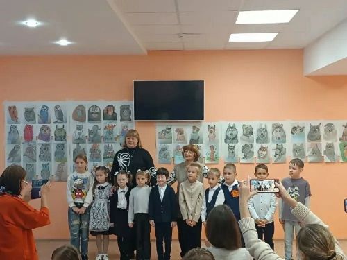 Выставка картин и праздник спорта – каникулы у лаишевских школьников продолжаются