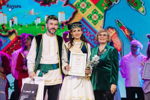Лаеш районыннан Шәрәповлар гаиләсе  «Нечкәбил» конкурсында катнашты