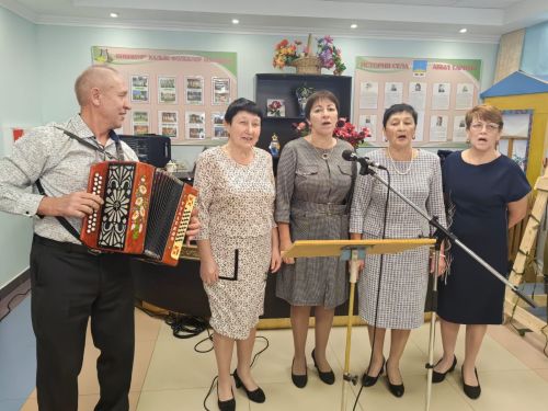 Теплая встреча согрела сердца в Атабаевском доме культуры