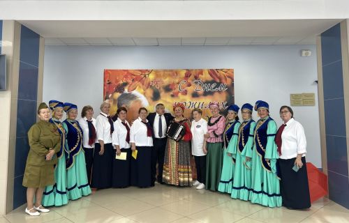 Концерт «Уроки жизни от всей души» в РДК: праздник для сердец старшего поколения