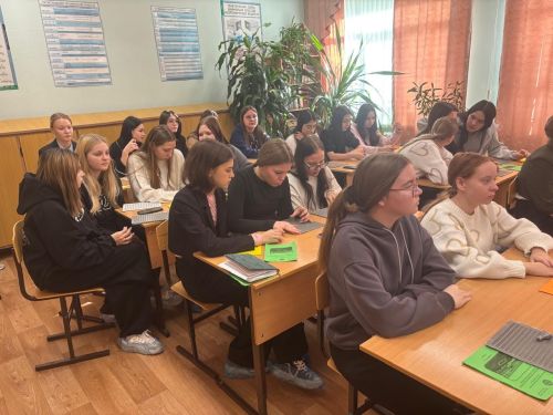 Студенты ЛТЭТ осваивают Брайль
