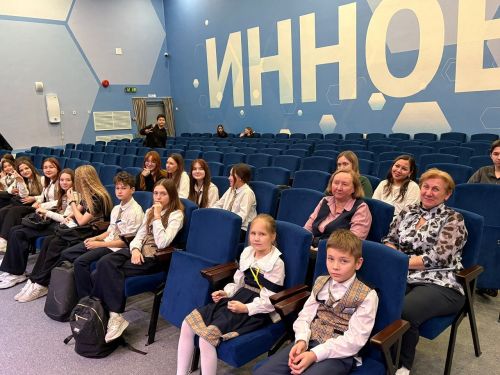 Спектакль помог лицеистам Лаишевского района понять, как не стать жертвой мошенников