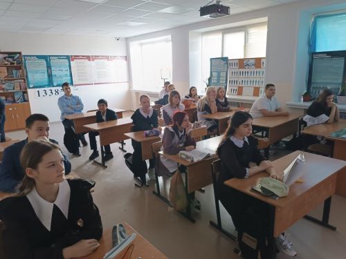 В Лаишевской школе № 2 провели День правовой помощи