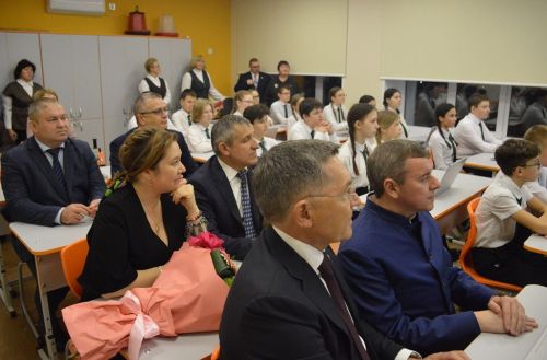 Марат Зяббаров за партой нового агрокласса