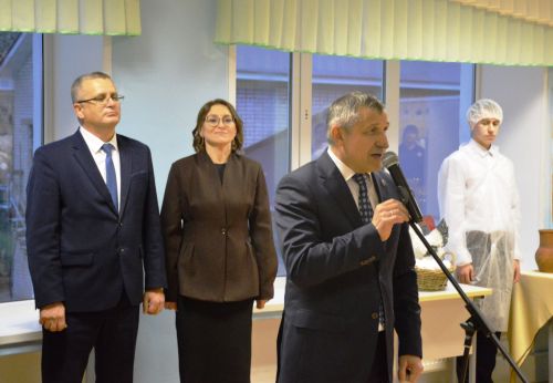 Марат Зяббаров за партой нового агрокласса