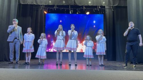 Лаешта «Рәхмәт, әни!» дип аталган концерт узды